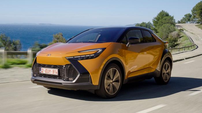 Toyota C-HR: Σε 7 εκδόσεις και 1η φορά Plug-in υβριδικό 